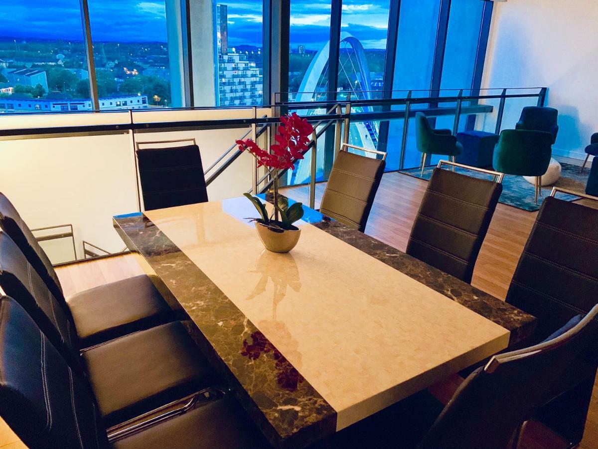 Glasgow City Centre - The Penthouse With Riverviews - Exterior photo